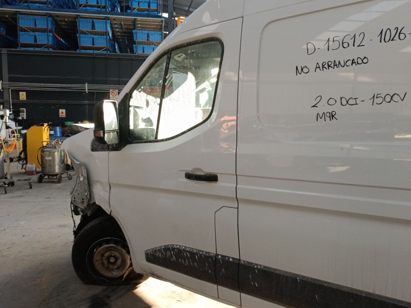 Recambio de puerta delantera izquierda para renault master blue dci 150 referencia OEM IAM   