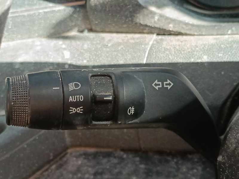 Recambio de mando intermitentes para renault master blue dci 150 referencia OEM IAM   