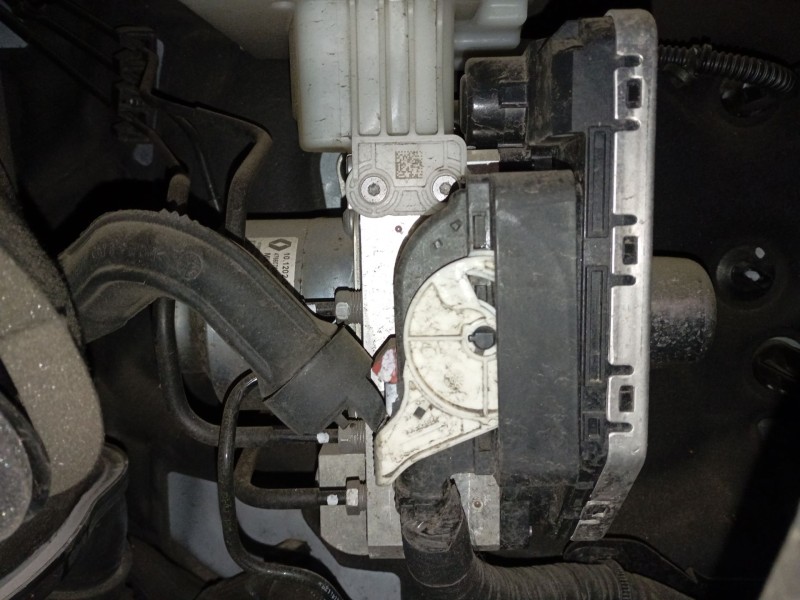 Recambio de abs para renault master blue dci 150 referencia OEM IAM 476607639R  