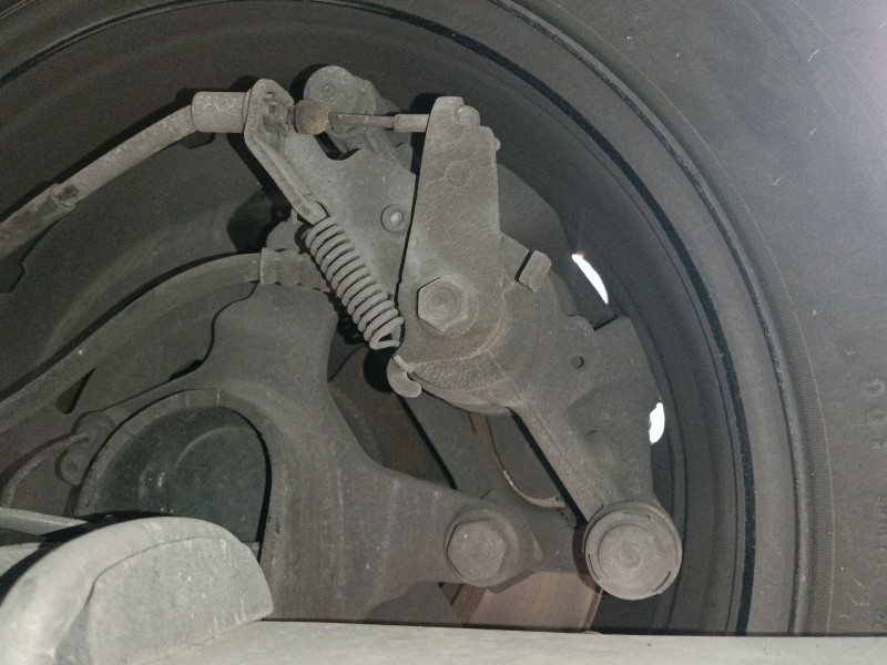 Recambio de pinza freno trasera derecha para renault master blue dci 150 referencia OEM IAM   