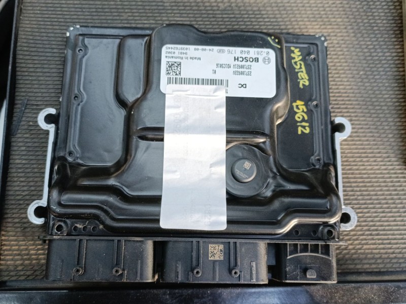 Recambio de centralita motor uce para renault master blue dci 150 referencia OEM IAM 237100922V 0281040176 