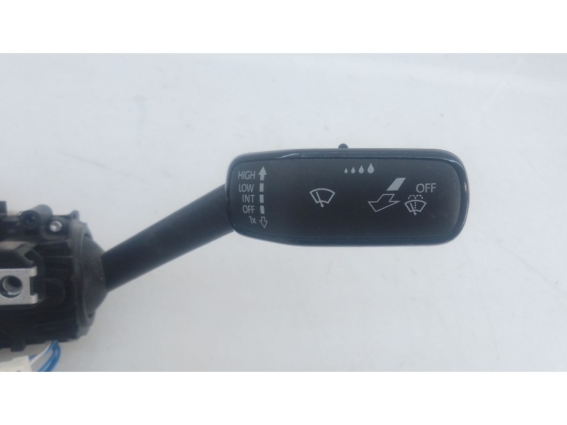 Recambio de mando intermitentes para skoda octavia iv (nx3, nn3, pv3) 2.0 tdi referencia OEM IAM   