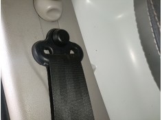 CINTURON SEGURIDAD DELANTERO DERECHO 