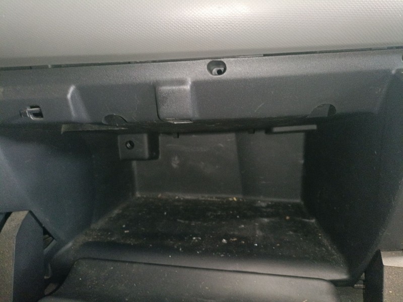 Recambio de guantera para renault trafic iii furgoneta (fg_) 1.6 dci 95 (fgmj, fgmr) referencia OEM IAM   