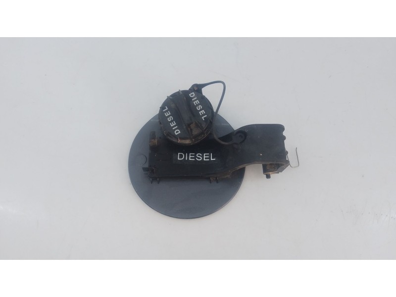 Recambio de tapa exterior combustible para hyundai tucson (tl, tle) 1.7 crdi referencia OEM IAM   E2-B5-4-1