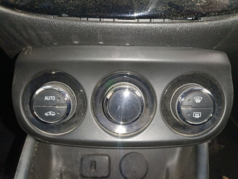Recambio de mando climatizador para opel corsa e (x15) 1.3 cdti (08, 68) referencia OEM IAM   