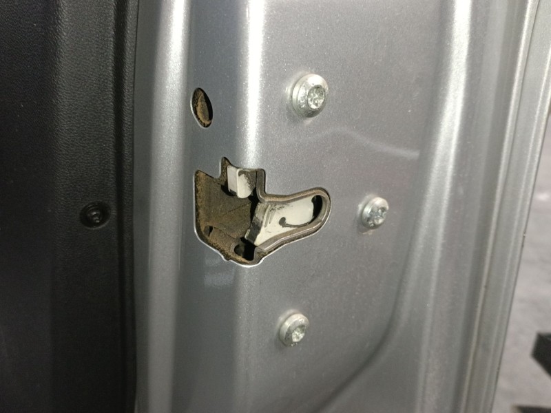 Recambio de cerradura puerta delantera derecha para opel corsa e (x15) 1.3 cdti (08, 68) referencia OEM IAM   