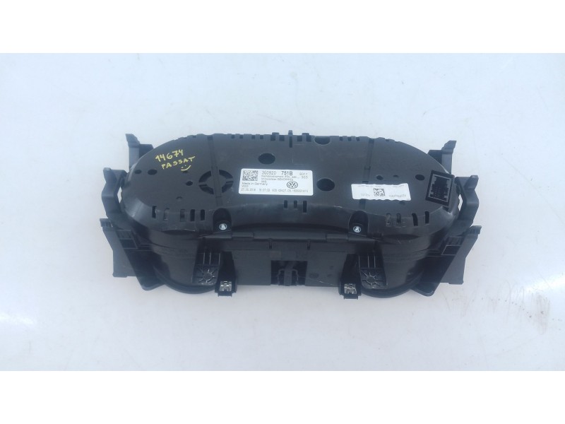 Recambio de cuadro instrumentos para volkswagen passat b8 variant (3g5, cb5) 1.6 tdi referencia OEM IAM 3G0920751B  