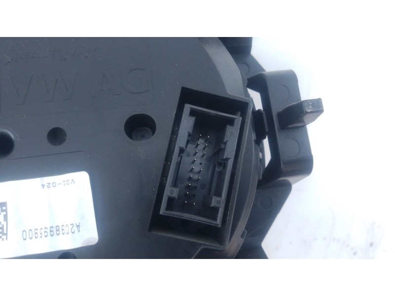 Recambio de cuadro instrumentos para volkswagen passat b8 variant (3g5, cb5) 1.6 tdi referencia OEM IAM 3G0920751B  