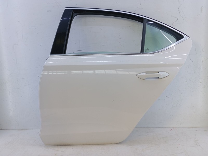 Recambio de puerta trasera izquierda para skoda octavia iv (nx3, nn3, pv3) 2.0 tdi referencia OEM IAM   