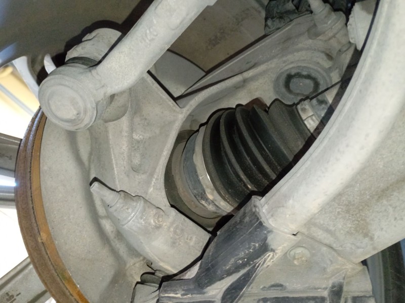 Recambio de mangueta delantera izquierda para land rover range rover evoque (l538) 2.0 d 4x4 referencia OEM IAM   