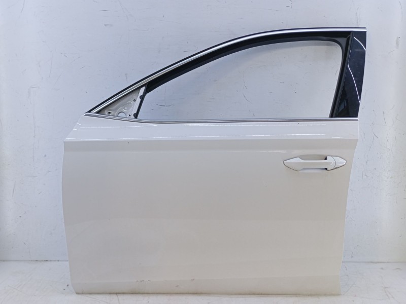 Recambio de puerta delantera izquierda para skoda octavia iv (nx3, nn3, pv3) 2.0 tdi referencia OEM IAM   