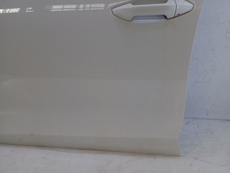 Recambio de puerta delantera izquierda para skoda octavia iv (nx3, nn3, pv3) 2.0 tdi referencia OEM IAM   