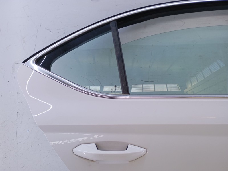 Recambio de puerta trasera derecha para skoda octavia iv (nx3, nn3, pv3) 2.0 tdi referencia OEM IAM   