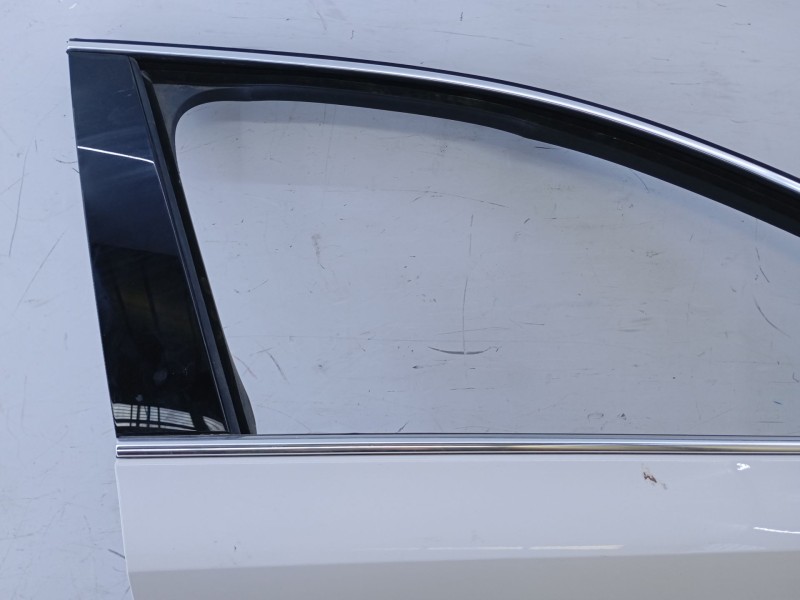 Recambio de puerta delantera derecha para skoda octavia iv (nx3, nn3, pv3) 2.0 tdi referencia OEM IAM   