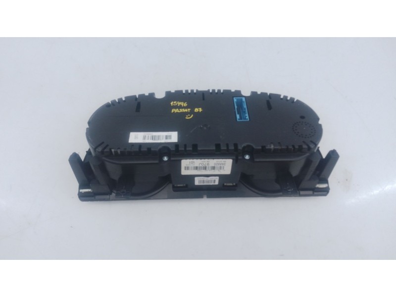 Recambio de cuadro instrumentos para volkswagen passat b7 (362) 2.0 tdi referencia OEM IAM 3AA920970J  