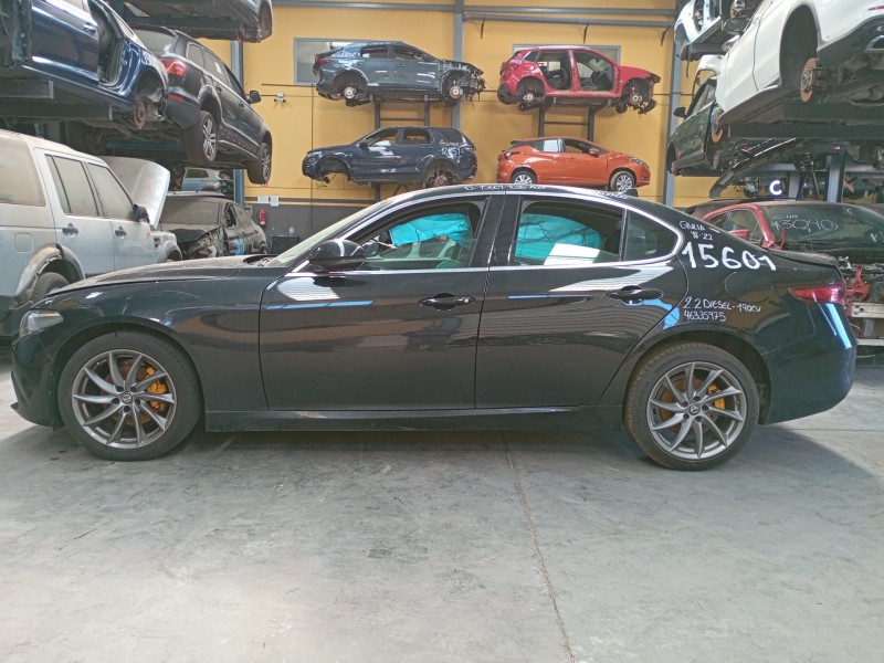 alfa romeo giulia (952_) del año 2020