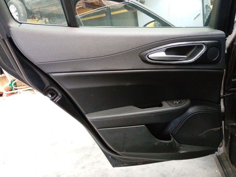 Recambio de guarnecido puerta trasera izquierda para alfa romeo giulia (952_) 2.2 d (952ala25, 952afm25, 952apa2) referencia OEM