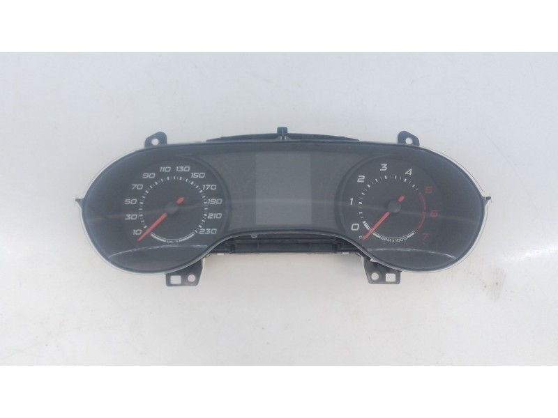 Recambio de cuadro instrumentos para fiat tipo hatchback (356_, 357_) 1.3 d (356hxh1a) referencia OEM IAM 00520782970 A2C1396190