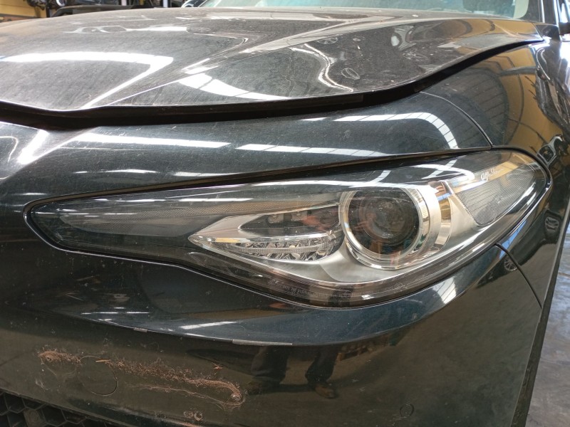 Recambio de faro izquierdo xenon para alfa romeo giulia (952_) 2.2 d (952ala25, 952afm25, 952apa2) referencia OEM IAM   