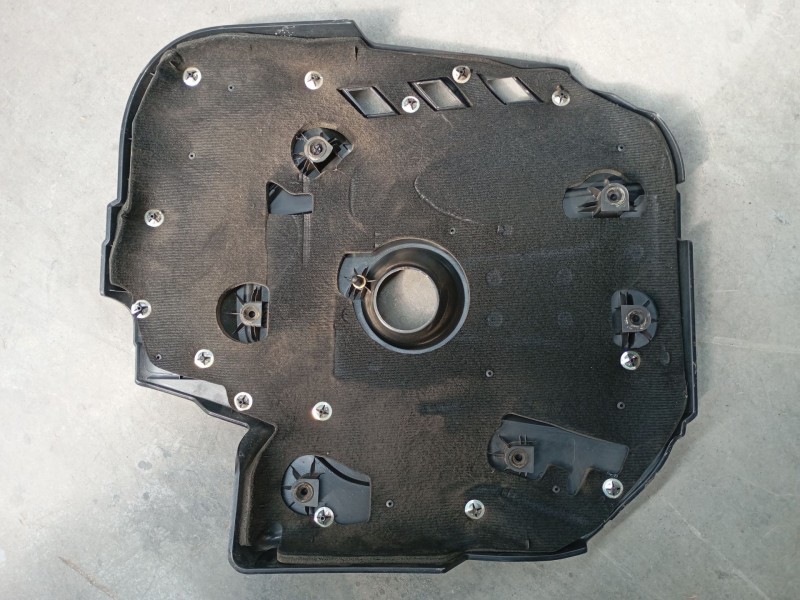 Recambio de tapa motor para alfa romeo giulia (952_) 2.2 d (952ala25, 952afm25, 952apa2) referencia OEM IAM   