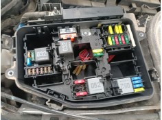 Recambio de caja reles / fusibles para mercedes-benz clase a (w177) a 180 d (177.003) referencia OEM IAM   