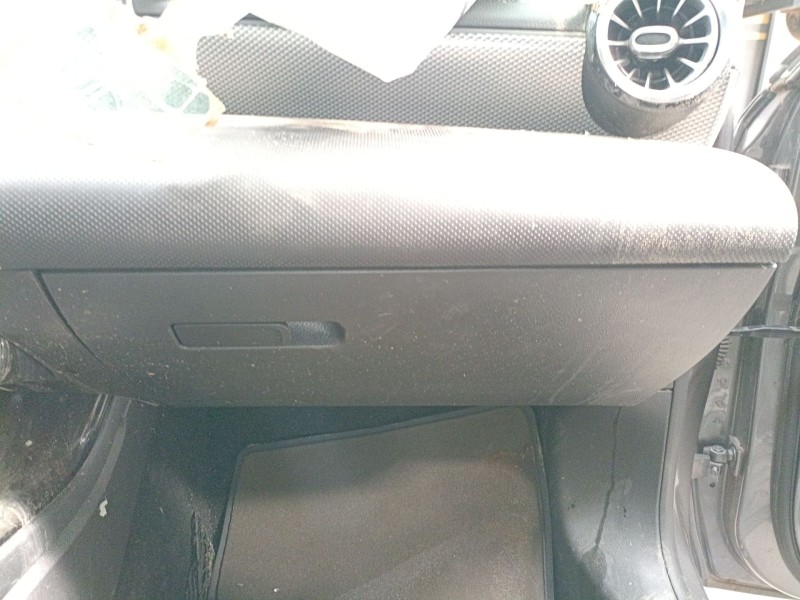 Recambio de guantera para mercedes-benz clase a (w177) a 180 d (177.003) referencia OEM IAM   