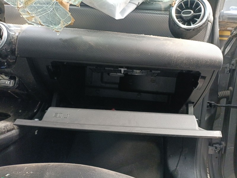Recambio de guantera para mercedes-benz clase a (w177) a 180 d (177.003) referencia OEM IAM   