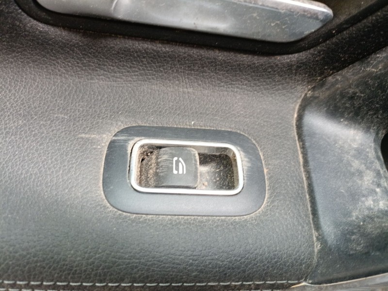 Recambio de mando elevalunas trasero izquierdo para mercedes-benz clase a (w177) a 180 d (177.003) referencia OEM IAM   