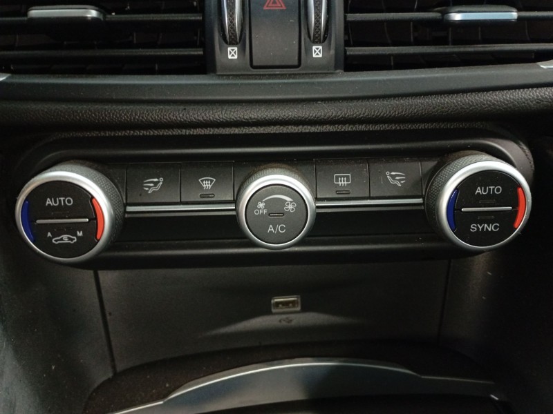 Recambio de mando climatizador para alfa romeo giulia (952_) 2.2 d (952ala25, 952afm25, 952apa2) referencia OEM IAM   