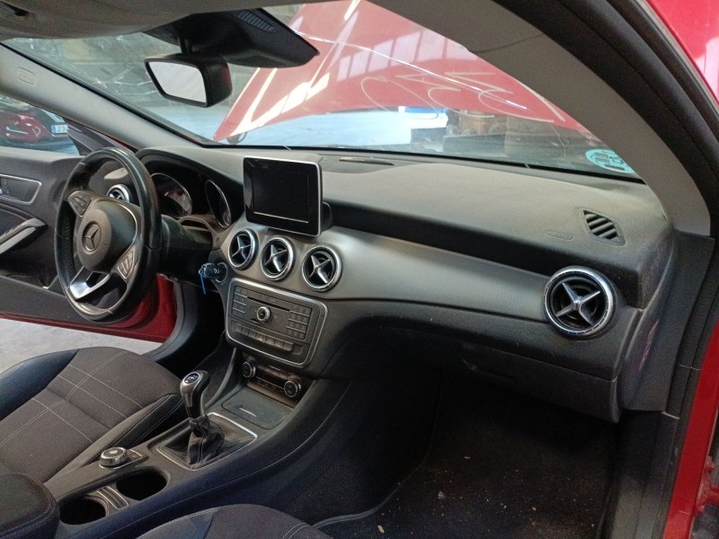 mercedes-benz cla coupé (c117) del año 2015