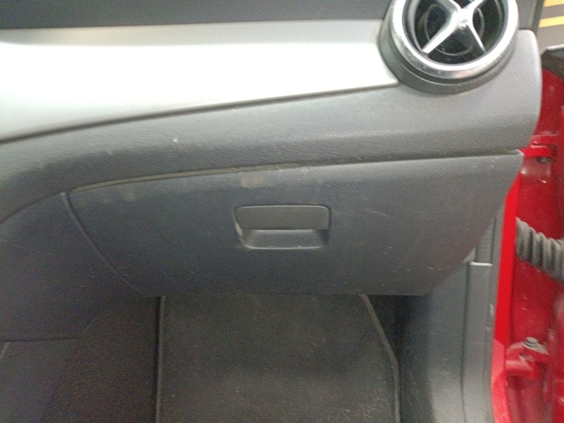 Recambio de guantera para mercedes-benz cla coupé (c117) cla 200 cdi / d (117.308) referencia OEM IAM   