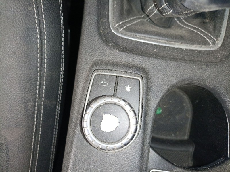Recambio de sistema audio / radio cd para mercedes-benz cla coupé (c117) cla 200 cdi / d (117.308) referencia OEM IAM   