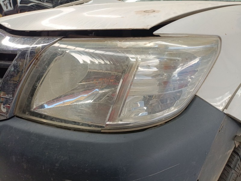 Recambio de faro izquierdo para toyota hilux vii pick-up (_n1_, _n2_, _n3_) 2.5 d-4d 4wd (kun25) referencia OEM IAM   