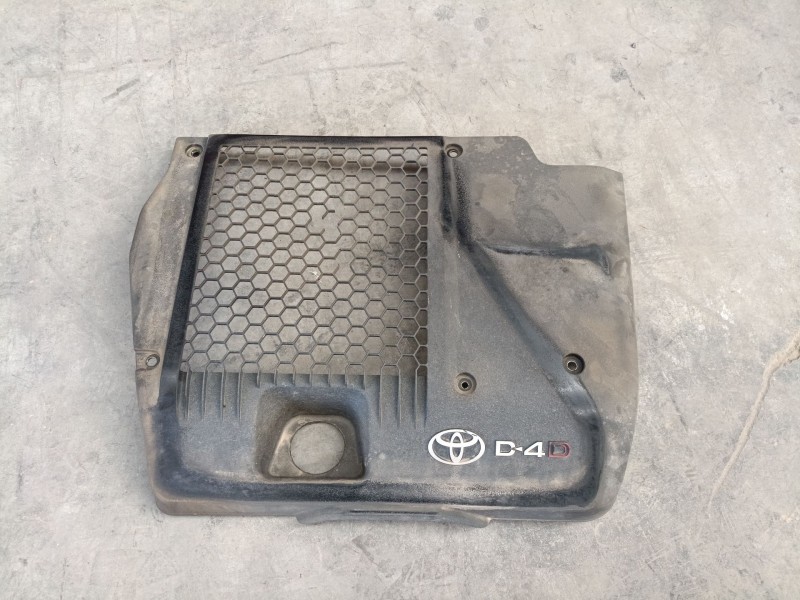 Recambio de tapa motor para toyota hilux vii pick-up (_n1_, _n2_, _n3_) 2.5 d-4d 4wd (kun25) referencia OEM IAM   