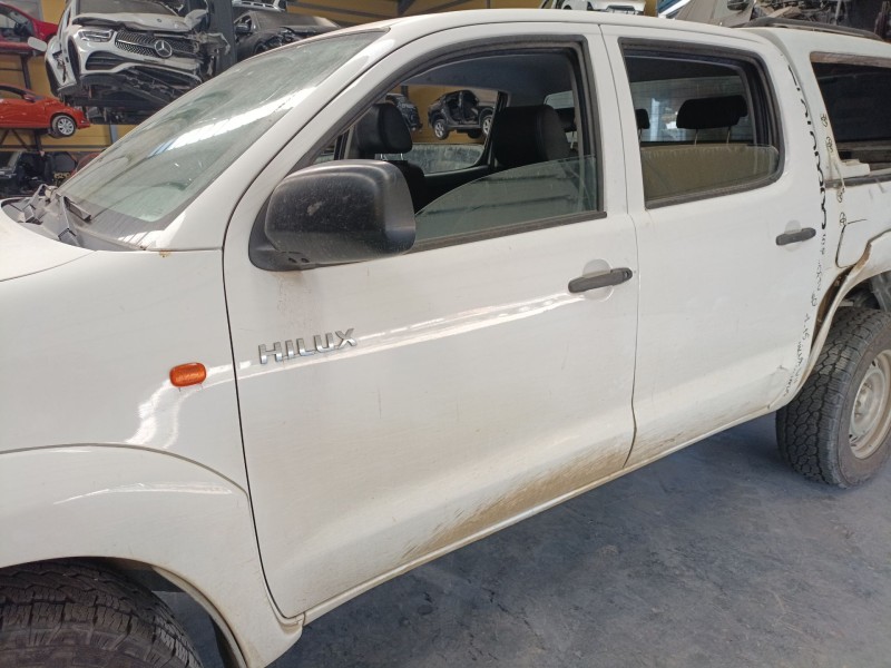 Recambio de puerta delantera izquierda para toyota hilux vii pick-up (_n1_, _n2_, _n3_) 2.5 d-4d 4wd (kun25) referencia OEM IAM 