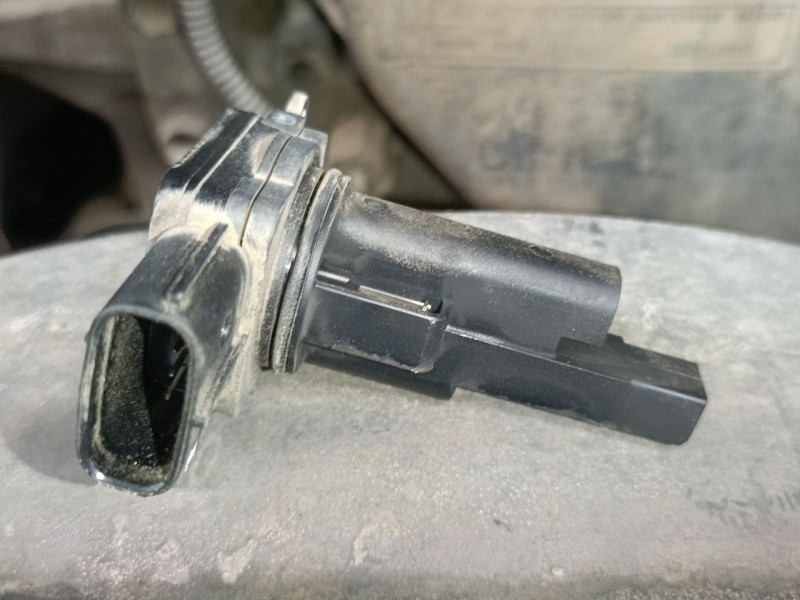 Recambio de caudalimetro para toyota hilux vii pick-up (_n1_, _n2_, _n3_) 2.5 d-4d 4wd (kun25) referencia OEM IAM 2220430020 197
