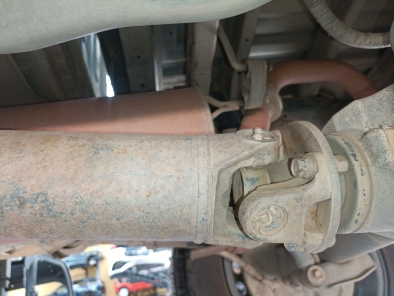 Recambio de transmision central para toyota hilux vii pick-up (_n1_, _n2_, _n3_) 2.5 d-4d 4wd (kun25) referencia OEM IAM   