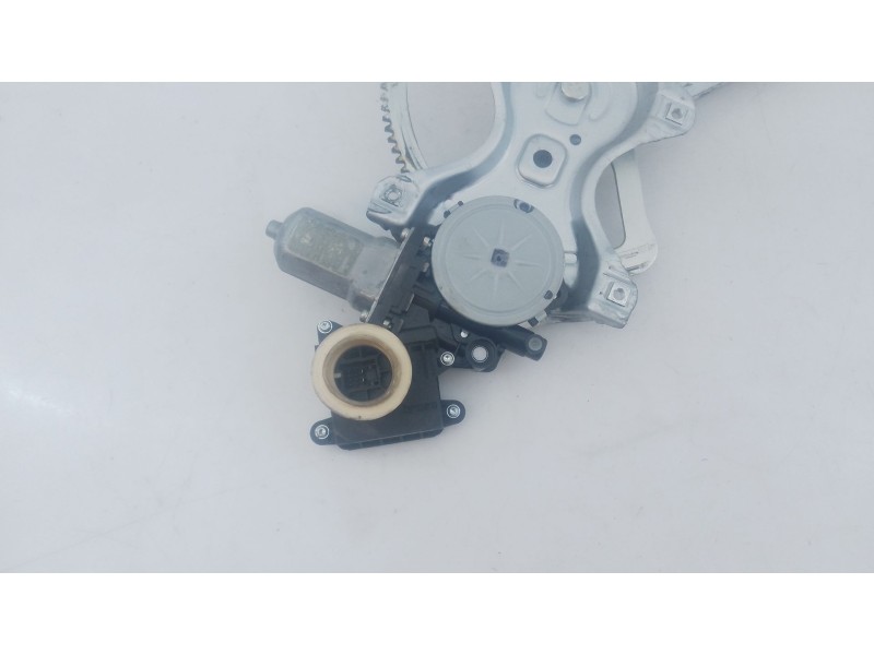 Recambio de elevalunas delantero derecho para toyota verso (_r2_) 1.6 d4-d (war20_) referencia OEM IAM   