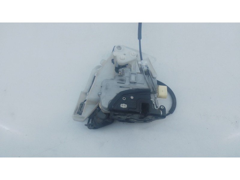 Recambio de cerradura puerta delantera izquierda para volkswagen passat b6 (3c2) 1.9 tdi referencia OEM IAM   