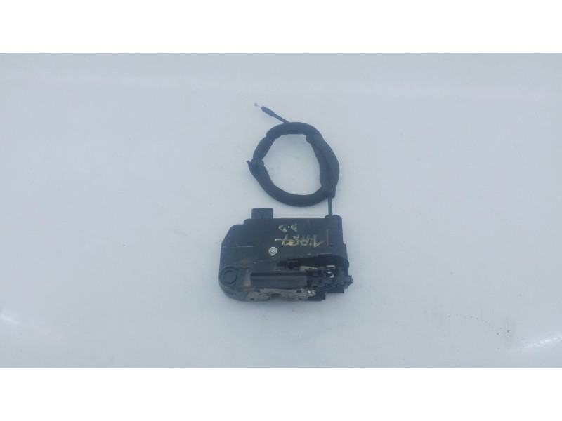 Recambio de cerradura puerta delantera derecha para iveco daily vi caja/chasis 33s13, 35s13, 35c13 referencia OEM IAM   