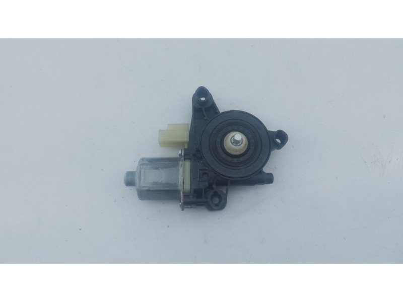 Recambio de motor elevalunas trasero izquierdo para ford kuga iii (dfk) 2.5 duratec plug-in-hybrid referencia OEM IAM   