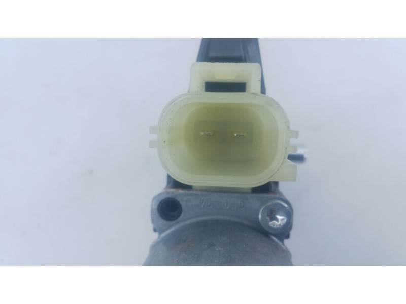 Recambio de motor elevalunas trasero izquierdo para ford kuga iii (dfk) 2.5 duratec plug-in-hybrid referencia OEM IAM   