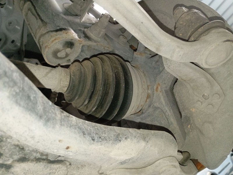 Recambio de mangueta delantera derecha para peugeot 508 sw ii (fc_, fj_, f4_) 1.5 bluehdi 130 referencia OEM IAM   