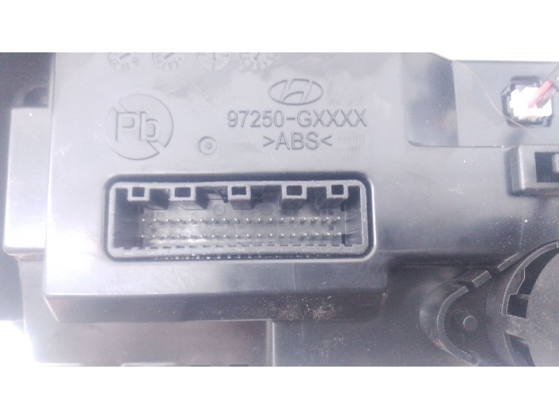 Recambio de mando climatizador para hyundai inster referencia OEM IAM   