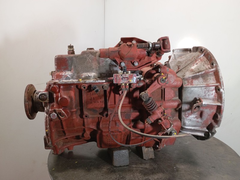 Recambio de caja cambios para renault m 180/210/230.13/16 midliner referencia OEM IAM G4090  