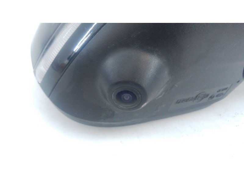 Recambio de retrovisor derecho electrico para hyundai inster referencia OEM IAM   