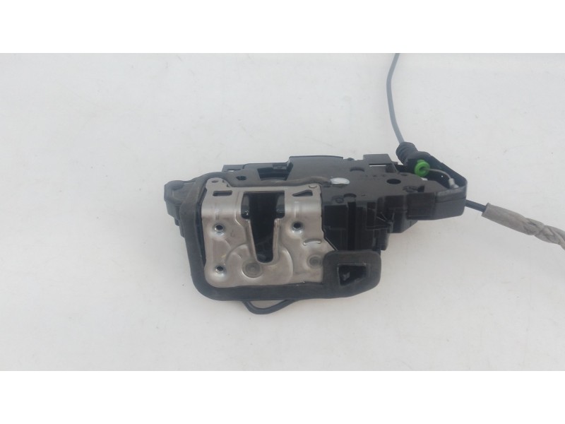 Recambio de cerradura puerta trasera izquierda para mercedes-benz cla shooting brake (x118) cla 200 (118.687) referencia OEM IAM