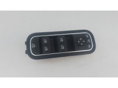 MANDO ELEVALUNAS DELANTERO IZQUIERDO A1679050101 E3-A1-4-4