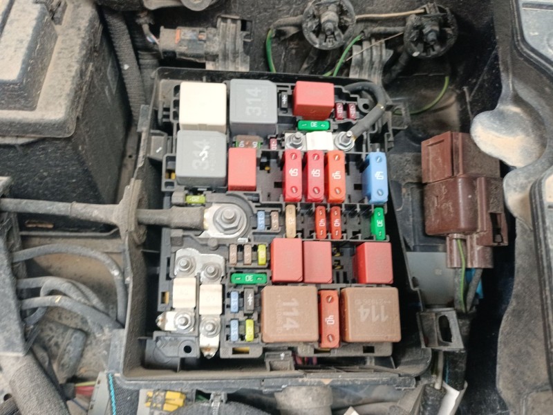 Recambio de caja reles / fusibles para peugeot 508 sw ii (fc_, fj_, f4_) 1.5 bluehdi 130 referencia OEM IAM   